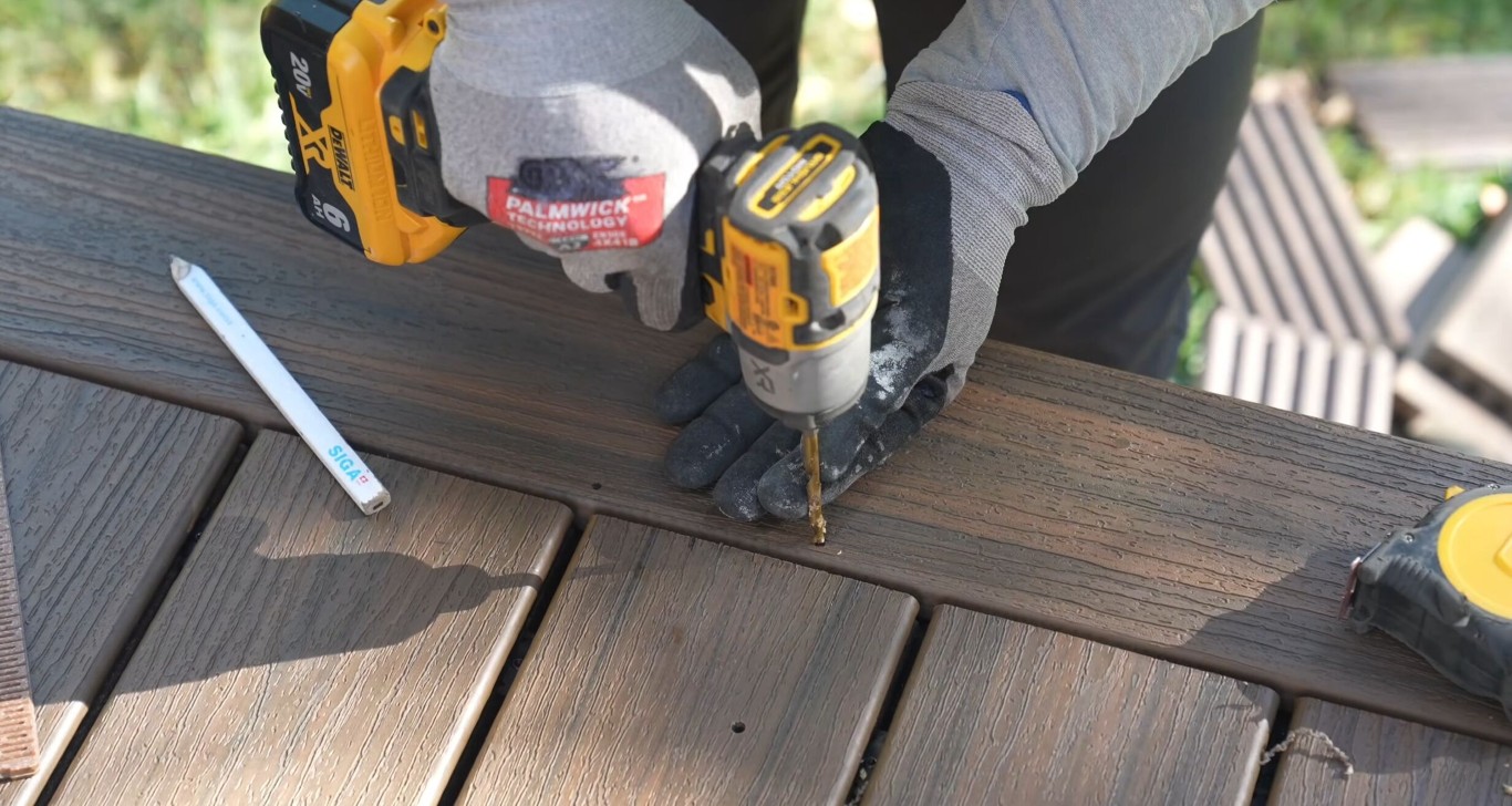 Deck repair and restoration services in Florence-Graham, CA
